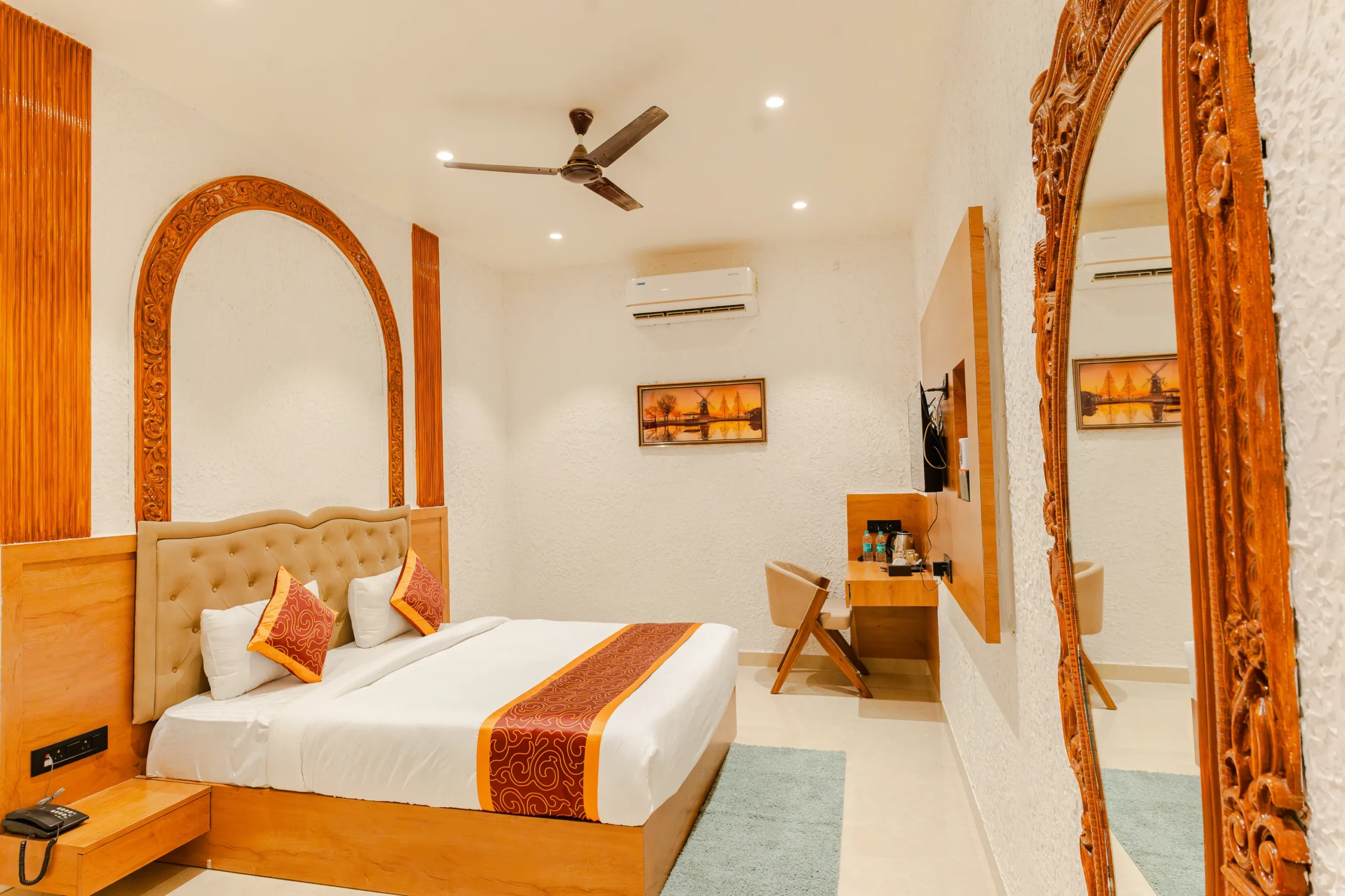 Clean and Modern Bathroom